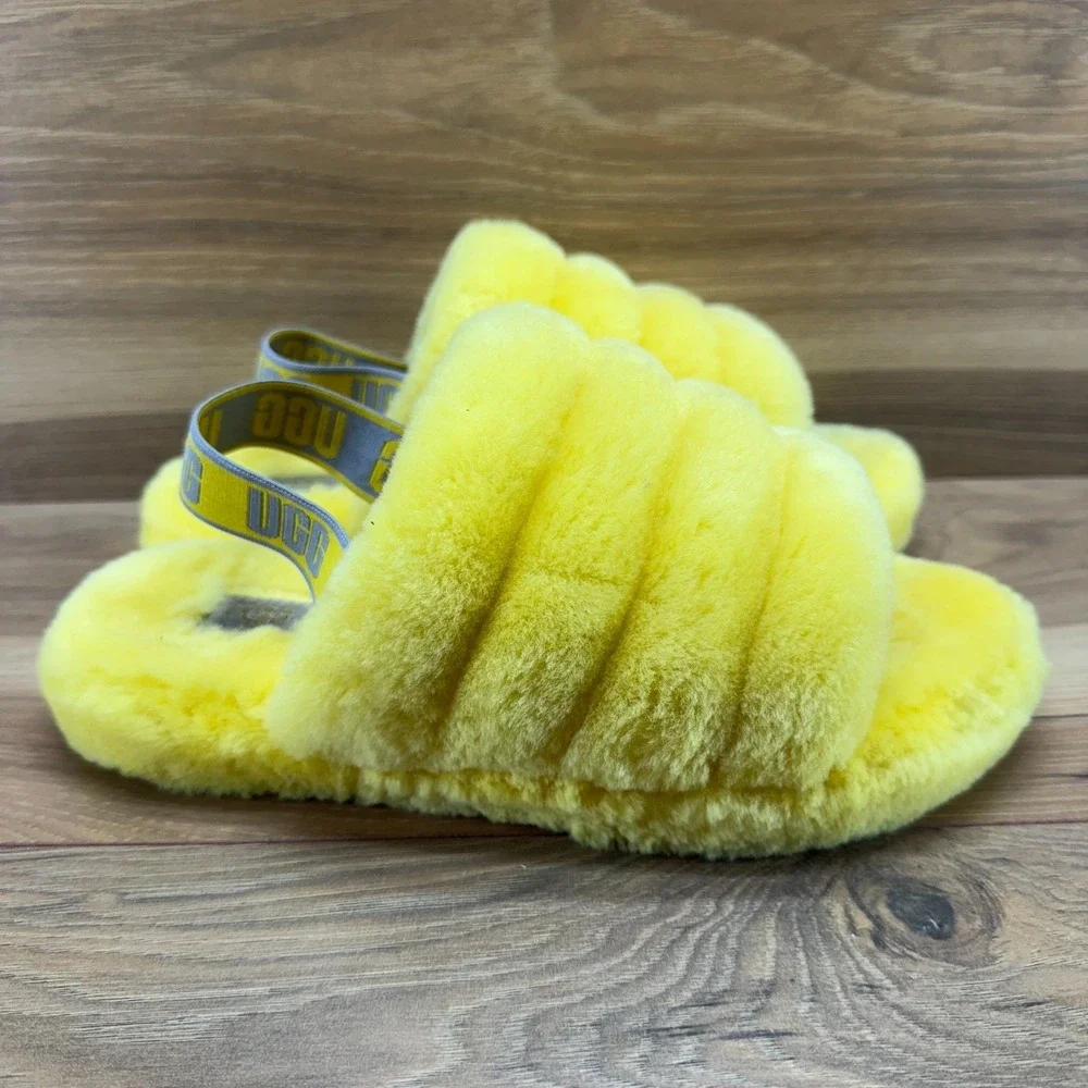 UGG Fluff Yeah Slingbacks Youth Big Girls Size 5 Yellow Shearling fur Slippers